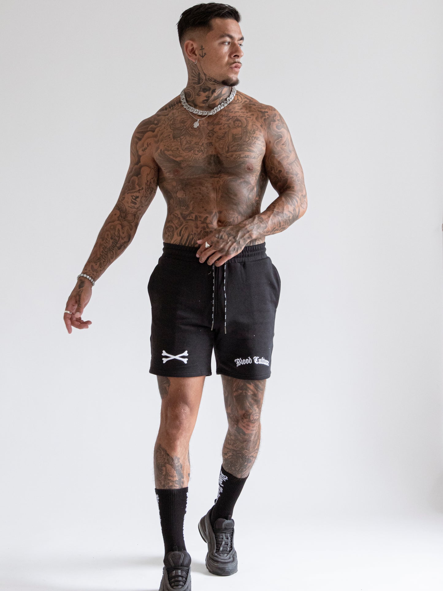Black Outlaw Crossbone Shorts
