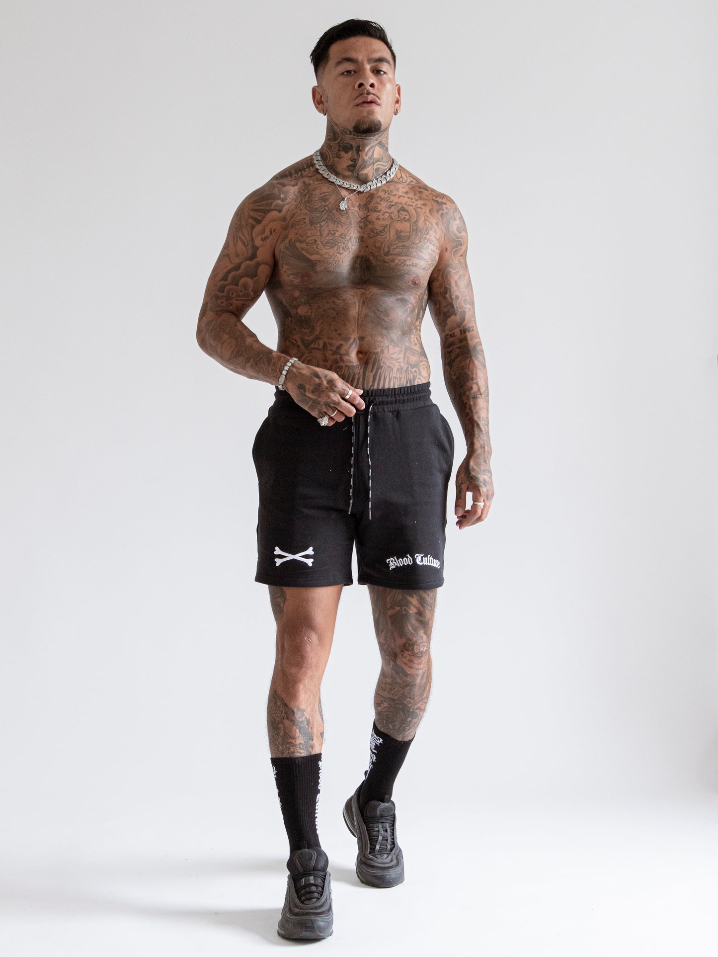 Black Outlaw Crossbone Shorts