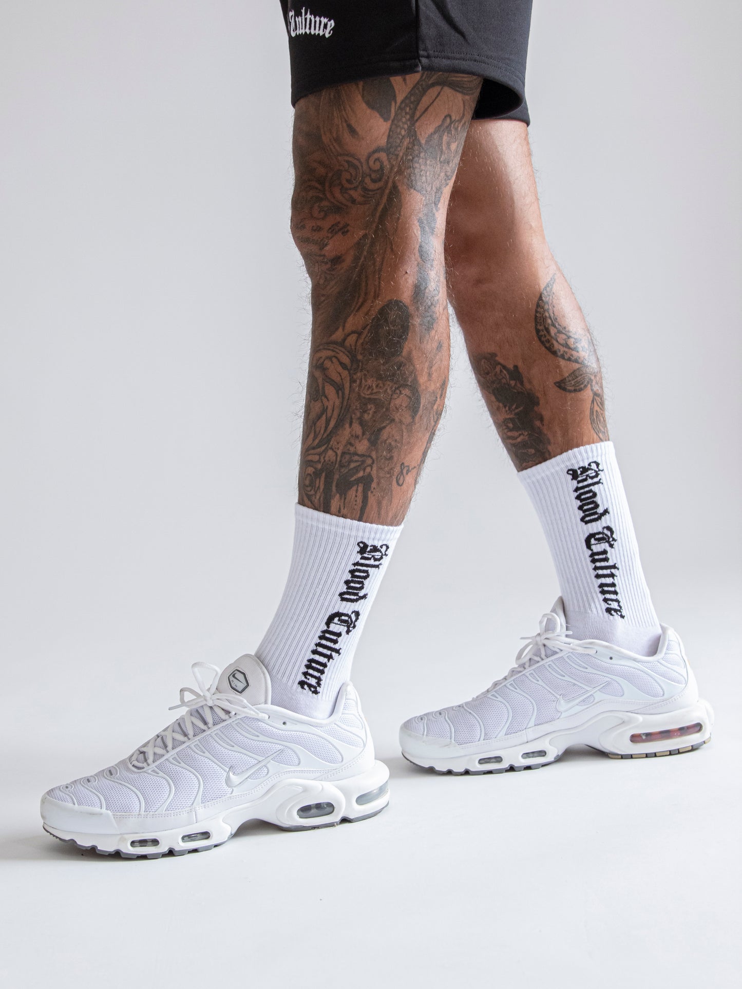 White Signature Socks